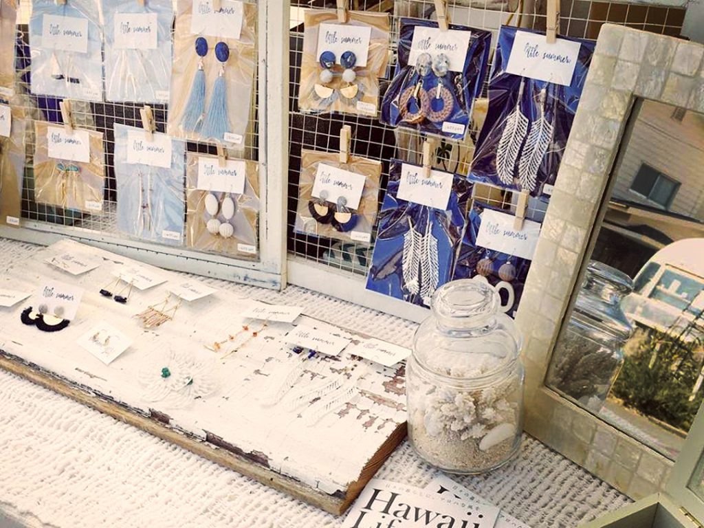 商品を引き立たせる「クリアバッグクリアカラー」でラッピング比較検証